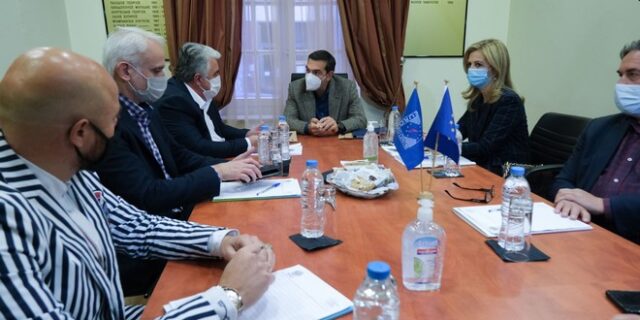 Τσίπρας: Η μεσαία τάξη είναι το πρώτο μεγάλο θύμα της κυβέρνησης στην οικονομία