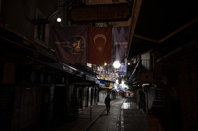 Κορονοϊός – Τουρκία: Ρεκόρ ημερήσιων θανάτων για πέμπτη συναπτή μέρα
