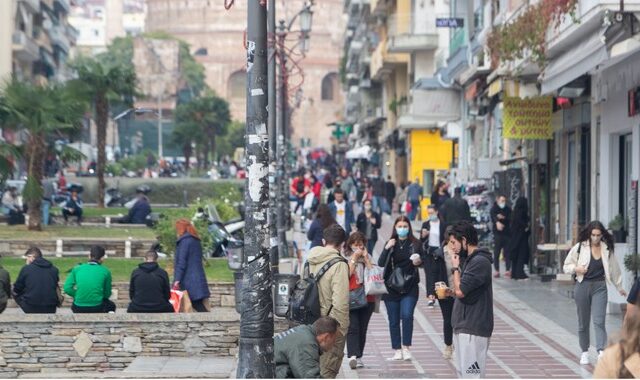 Νέα μέτρα από σήμερα για όλη η χώρα – Καθολικό lockdown σε Θεσσαλονίκη και Σέρρες