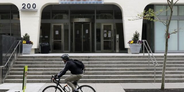Μόσιαλος για εμβόλιο Moderna: “Σημαντικά και ενθαρρυντικά νέα”
