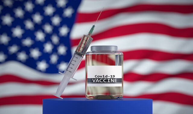 ΗΠΑ: Αντιεμβολιαστές διέκοψαν προσωρινά τη λειτουργία εμβολιαστικού κέντρου
