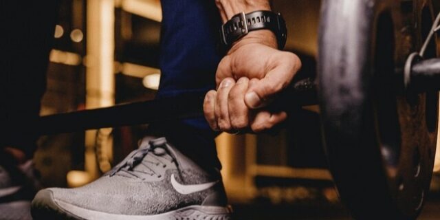 Τεσσερις πασίγνωστες θεωρίες για τη γυμναστική που είναι ψέματα