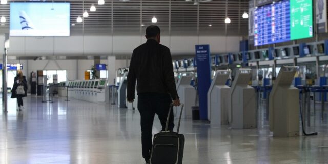 Η κυβέρνηση αποφασίζει για απαγόρευση πτήσεων από Βρετανία προς Ελλάδα 