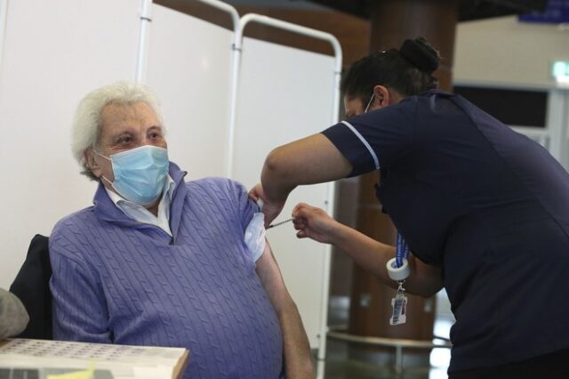 Κορονοϊός: Σχεδόν 140.000 άτομα έχουν εμβολιαστεί στη Βρετανία
