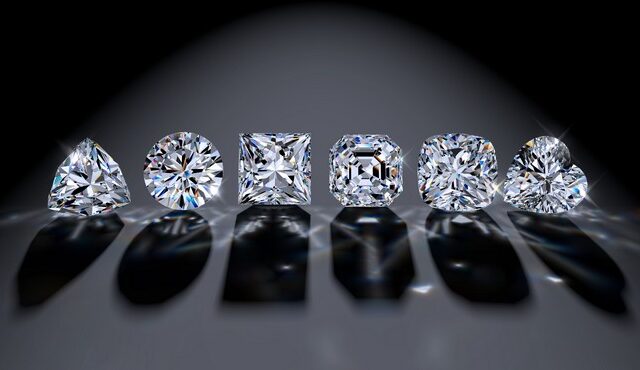 Δαχτυλίδι με 12.638 διαμάντια μπήκε στο βιβλίο των ρεκόρ Γκίνες