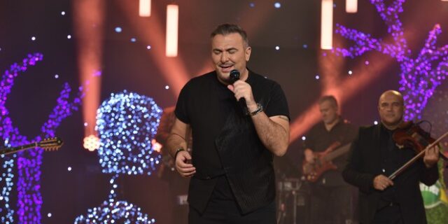 Ρεβεγιόν στο MEGA με νέο τραγούδι από τον Αντώνη Ρέμο