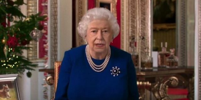 Channel 4: Deepfake χριστουγεννιάτικο μήνυμα της βασίλισσας Ελισάβετ προκαλεί αντιδράσεις