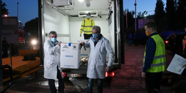 Εμβόλιο κορονοϊού: Ποιοι πολιτικοί θα το κάνουν και πότε