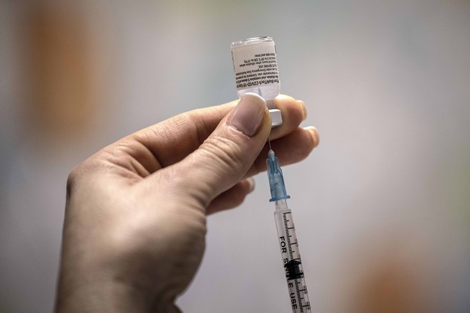 Αναβλήθηκε χωρίς εξηγήσεις ο εμβολιασμός των υγειονομικών στο Νοσοκομείο του Βόλου
