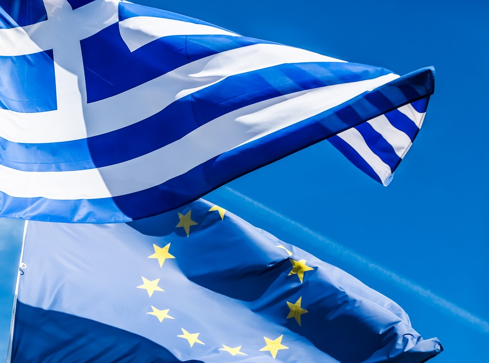 Σταθερά υπέρ της ΕΕ οι Έλληνες για μία ακόμη χρονιά