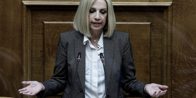 Γεννηματά: Ο Μητσοτάκης να δώσει λύση τώρα για τους εργαζόμενους στον τουρισμό