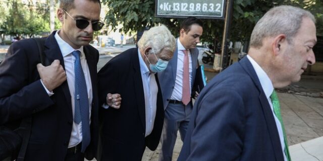 Folli Follie: Κρασιά 60.000 ευρώ έπιναν οι Κουτσολιούτσοι στην υγειά των κορόιδων