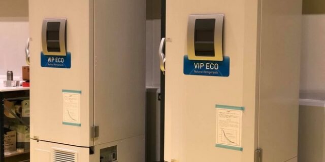Θεσσαλονίκη: Έφτασαν τα πρώτα ψυγεία συντήρησης των εμβολίων