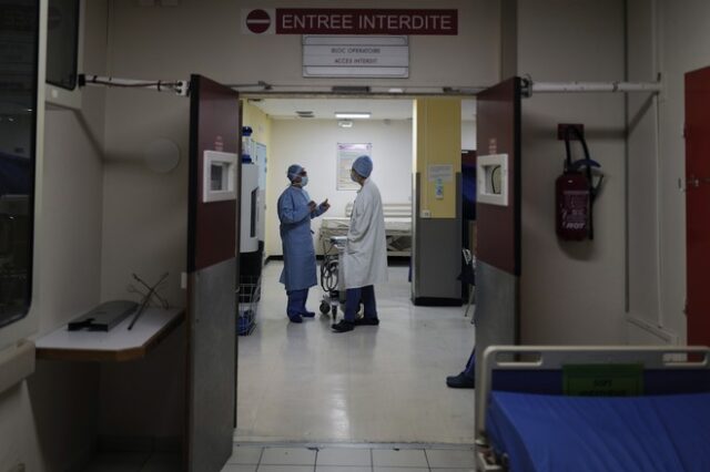 Γαλλία: Νέα άνοδος κρουσμάτων – Φόβοι για ακόμη ένα lockdown