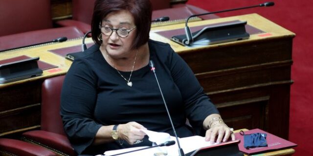 Αιχμές Γιαννάκου για το σωφρονιστικό νομοσχέδιο Χρυσοχοΐδη