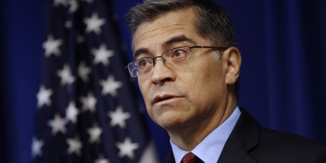 ΗΠΑ: Ο Χαβιέ Μπεσέρα θα ηγηθεί του Υπουργείου Υγείας