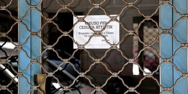 Ιταλία: Εκατοντάδες χιλιάδες λουκέτα σε ιταλικές επιχειρήσεις λόγω κορονοϊού