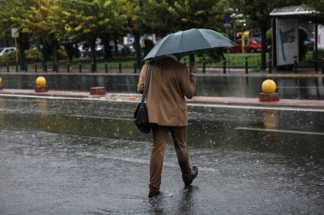 Κακοκαιρία Αθηνά: Ισχυρές βροχές και καταιγίδες τη Δευτέρα – Δεν αλλάζει η θερμοκρασία