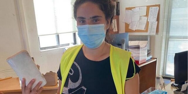 Πρωτοχρονιάτικο δώρο: Βρήκε πορτοφόλι και το παρέδωσε