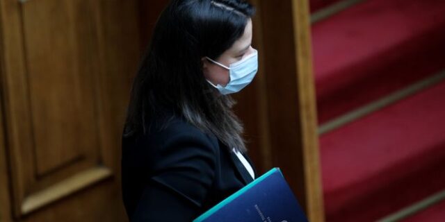 Η Κεραμέως (ξανα)φέρνει τον “ψυκτικό από το Περιστέρι”