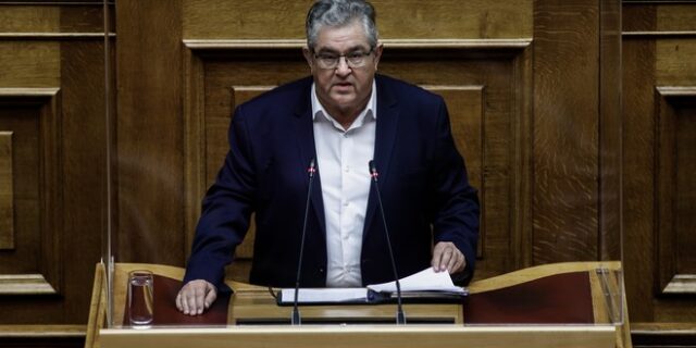 ΚΚΕ: Η κυβέρνηση εμπαίζει χιλιάδες μικρούς εμπόρους με την εφαρμογή του ”click away”