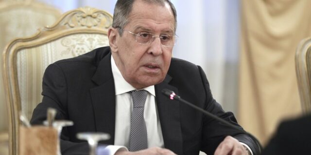 Λαβρόφ: Παράνομες οι κυρώσεις ΗΠΑ στη Τουρκία