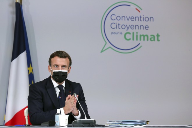 Μακρόν: Ανακοινώνει δημοψήφισμα για την κλιματική αλλαγή