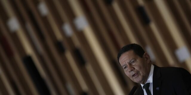 Βραζιλία: Θετικός στον κορονοϊό ο αντιπρόεδρος Χαμίλτον Μοουράου