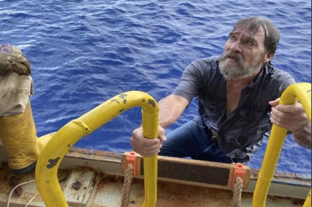 Αγνοούμενος ναυαγός βρέθηκε 140 χιλιόμετρα από την ακτή