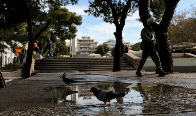 Καιρός: Ισχυρές βροχές και πτώση της θερμοκρασίας