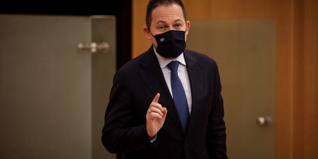 Πέτσας: Το άνοιγμα δεν θα είναι όπως πολλοί το έχουν φανταστεί