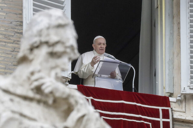 Πάπας Φραγκίσκος: Πολύ νωρίς στην γιορτή της Παρθένου για να μην προκαλέσει συνωστισμό