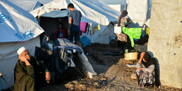 ΕΕ: Η Τουρκία έχει λάβει το σύνολο των 6 δισ. ευρώ για το προσφυγικό