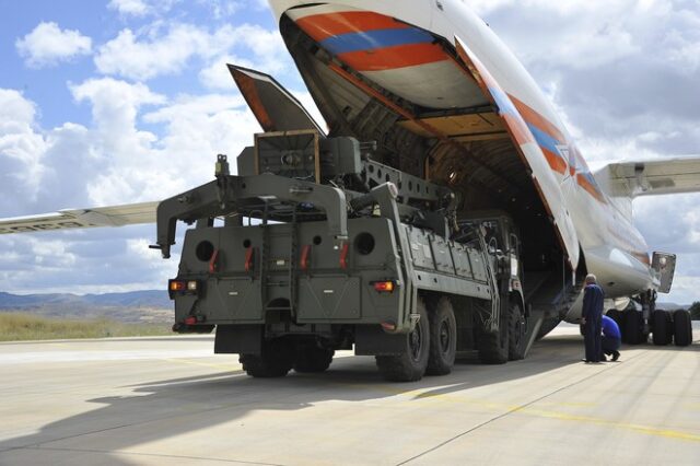ΗΠΑ: Επιβλήθηκαν οι πρώτες κυρώσεις κατά της Τουρκίας για τους S-400