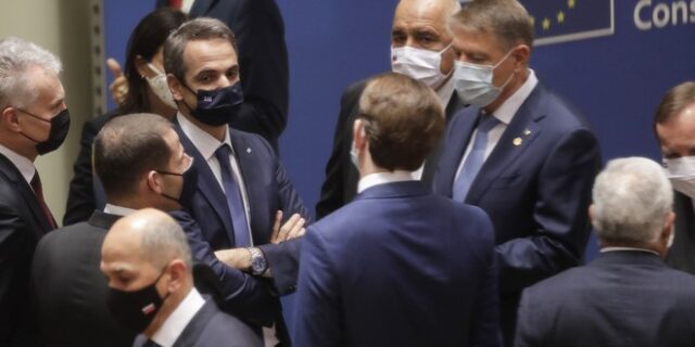 Στον αέρα οι κυρώσεις στην Τουρκία – Μάχη στο δείπνο των 27 της ΕΕ για να αλλάξει το προσχέδιο