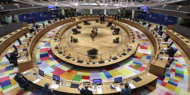 ΕΕ: Κλείνει τον εναέριο χώρο για τις αεροπορικές της Λευκορωσίας – Η απόφαση για κυρώσεις