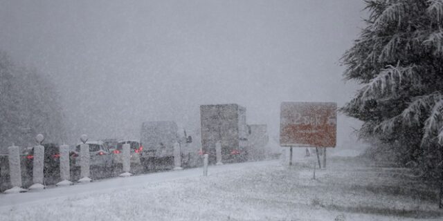 Τι είναι τα σπάνια thundersnows – Συμβαίνουν και στην Ελλάδα;