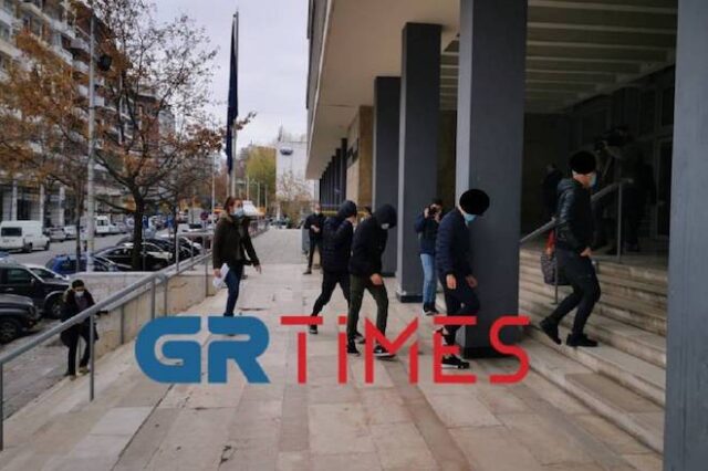 Θεσσαλονίκη: Στα δικαστήρια οι 7 ανήλικοι που φέρονται να ασέλγησαν σε 14χρονη