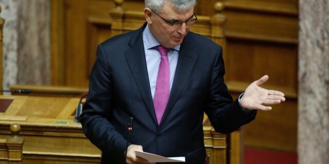 Τσακλόγλου: “Tο ασφαλιστικό μπορεί να γίνει μοχλός ανάπτυξης”