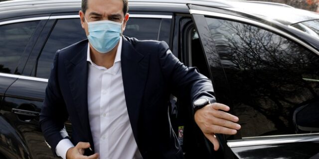 Εμβολιάζεται στις 28 Δεκεμβρίου ο Αλέξης Τσίπρας