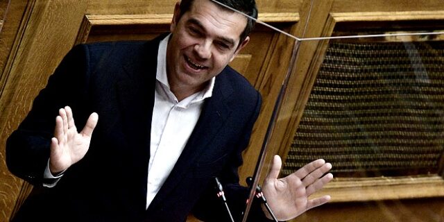 Το σκληρό ροκ του Τσίπρα από τη Βουλή μέχρι την Πάρνηθα