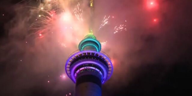 Πρώτη “τυχερή” η Νέα Ζηλανδία: Ξεφορτώθηκε το 2020 και υποδέχτηκε το 2021!