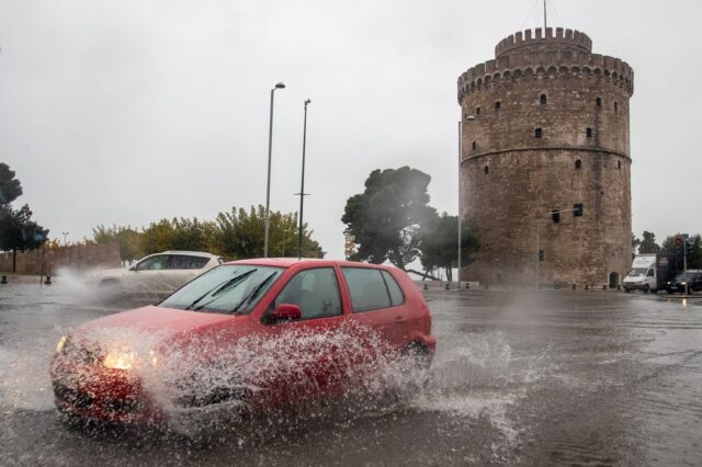 Καιρός Θεσσαλονίκη: Τοπικές βροχές και χιονοπτώσεις στα ορεινά την Παρασκευή