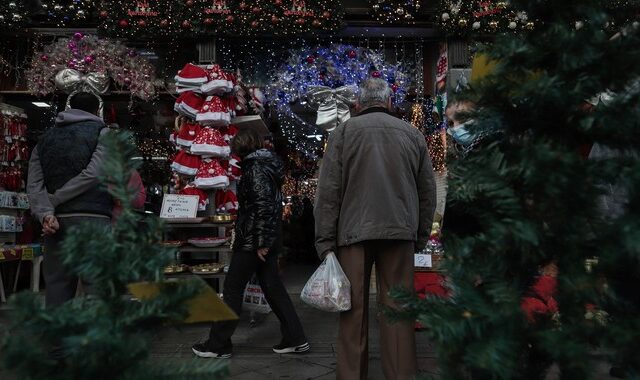 Χριστούγεννα με 200 ευρώ για 6 στους 10 Έλληνες