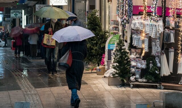 Έκτακτο δελτίο επικίνδυνων φαινομένων ως το απόγευμα της Δευτέρας