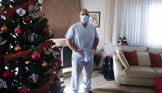 Θεσσαλονίκη: Γιατρός μετέτρεψε το σπίτι του σε μονάδα Covid για να νοσηλευτεί η οικογένειά του