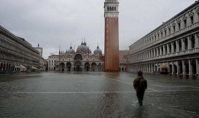 Ιταλία: “Βούλιαξε” και πάλι η Βενετία
