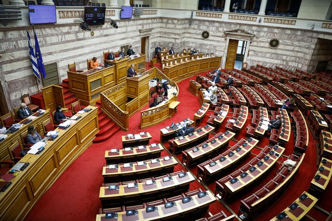 Βουλή: Συζήτηση σε επίπεδο αρχηγών την Παρασκευή για την πανδημία