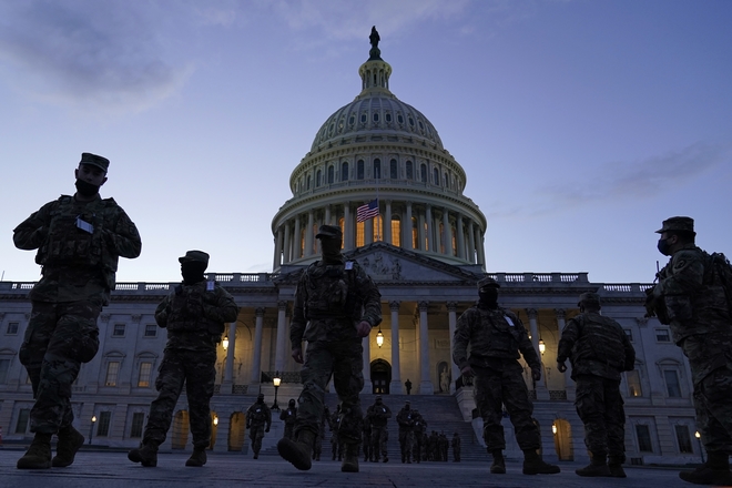 Ορκωμοσία Μπάιντεν: Δώδεκα μέλη της Εθνοφρουράς απομακρύνθηκαν μετά από έλεγχο του FBI