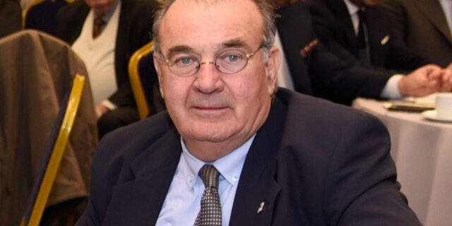 Η ΝΔ ανέστειλε την κομματική ταυτότητα του Αδαμόπουλου